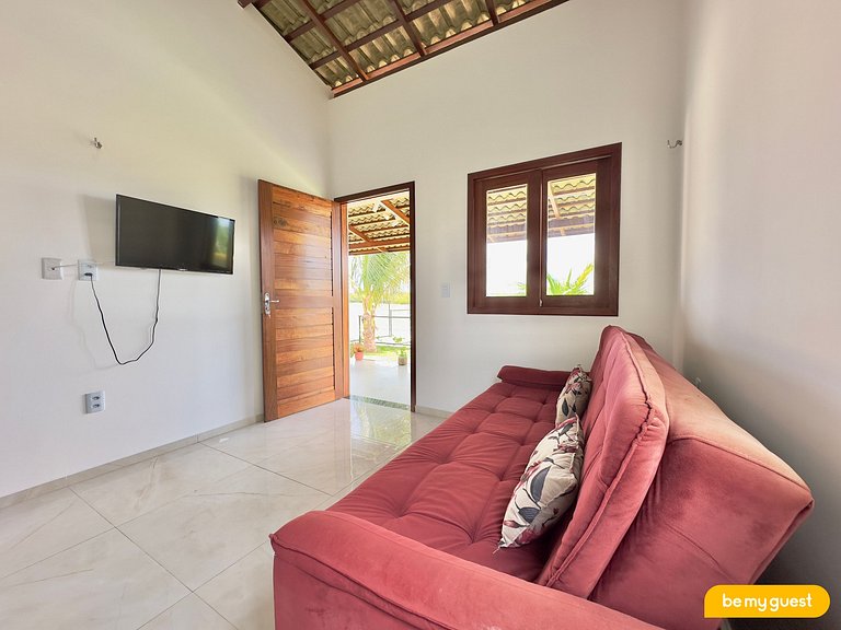 Casa ampla com piscina no Mirante do Iguape