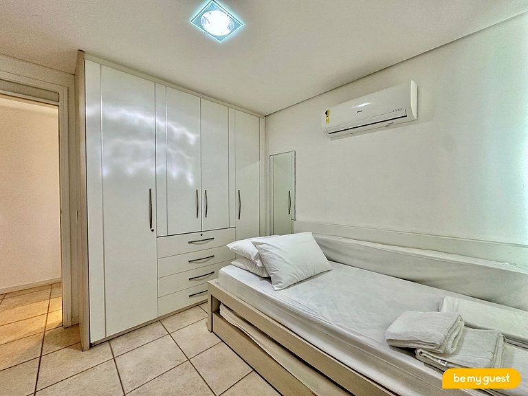 Apartamento 4 quartos no Vila do Porto com vista