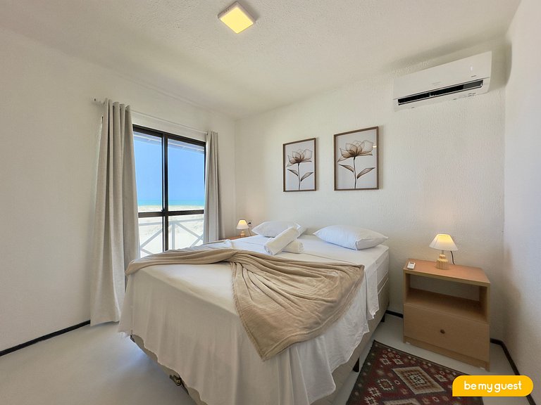 Duplex frente-mar com piscina privativa