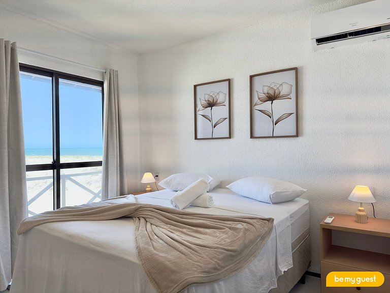 Duplex frente-mar com piscina privativa