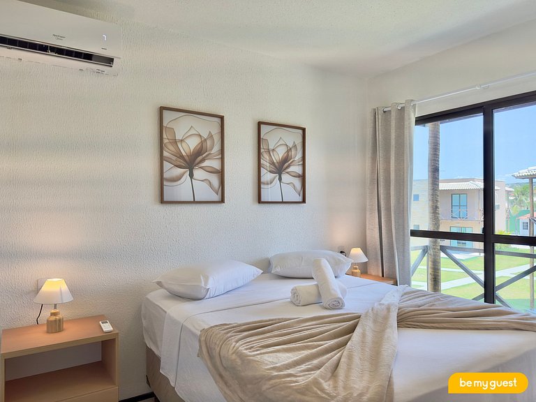 Duplex frente-mar com piscina privativa