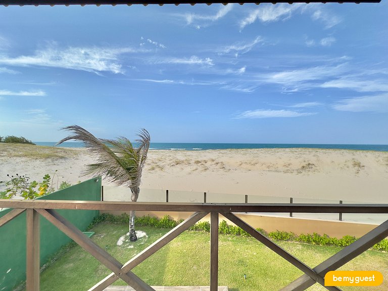 Casa duplex com vista-mar e piscina exclusiva