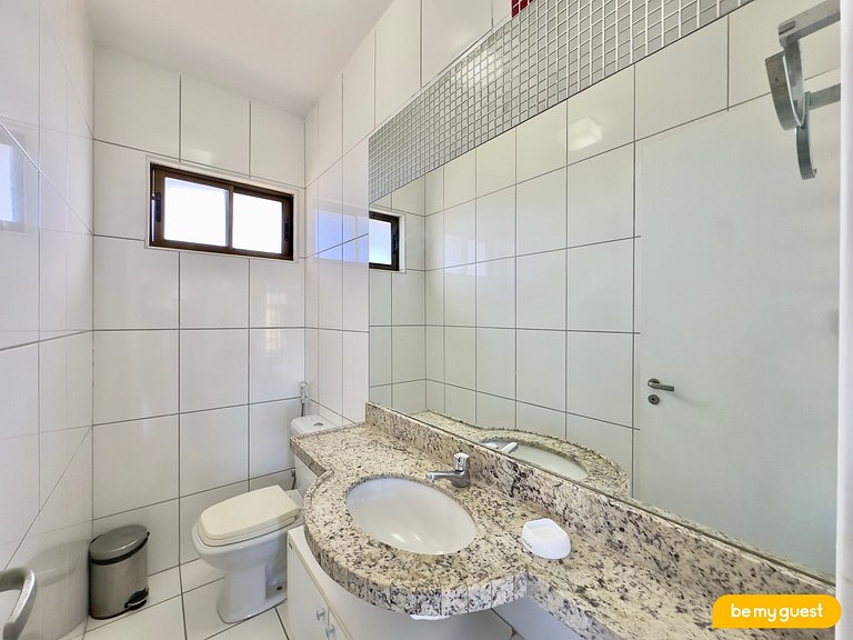 Cobertura duplex no Beach Place com jacuzzi