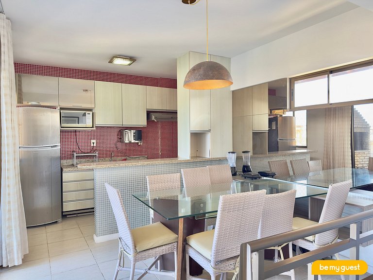 Cobertura duplex no Beach Place com jacuzzi