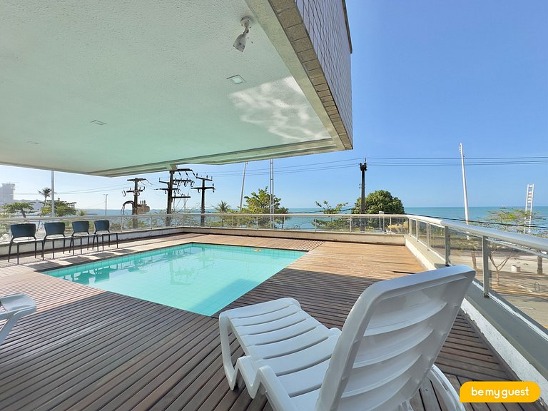 Modern and decorated apartment with sea view