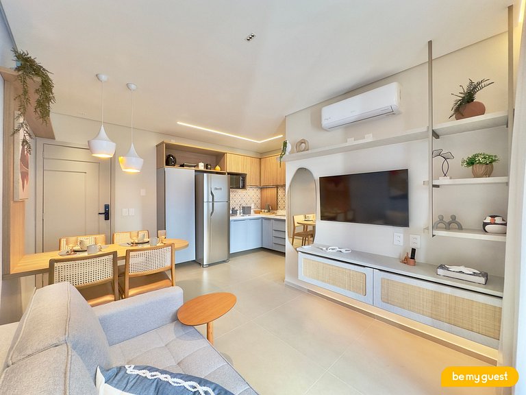 Modern and decorated apartment with sea view