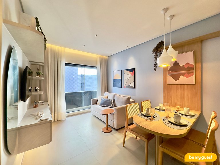 Modern and decorated apartment with sea view