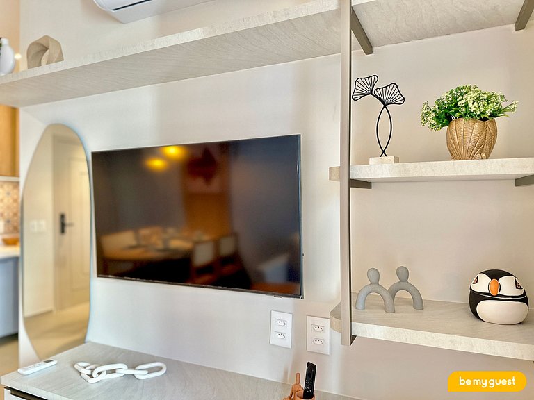 Modern and decorated apartment with sea view