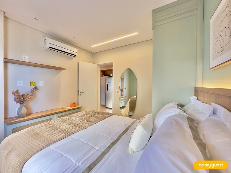 Modern and decorated apartment with sea view