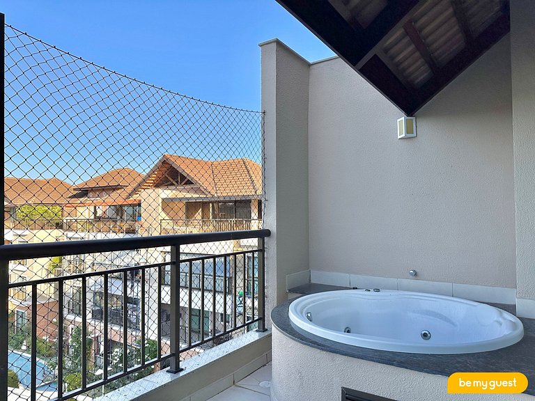 Linda Cobertura com vista principal do resort