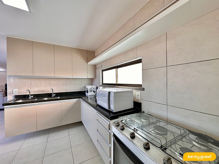 Linda Cobertura com vista principal do resort