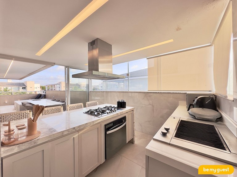 Unique penthouse with Jacuzzi in Golf Ville