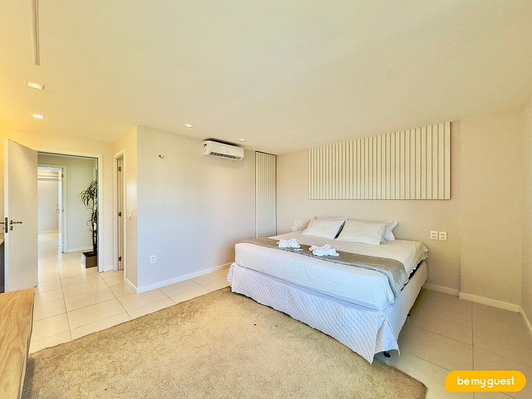 Unique penthouse with Jacuzzi in Golf Ville