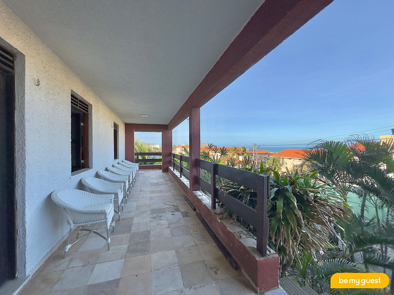 Casa duplex com vista mar em condomínio fechado