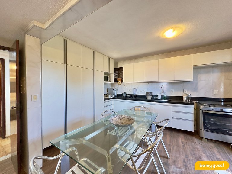 Casa duplex com vista mar em condomínio fechado