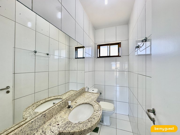 Cobertura Duplex com Banheira e Vista Mar