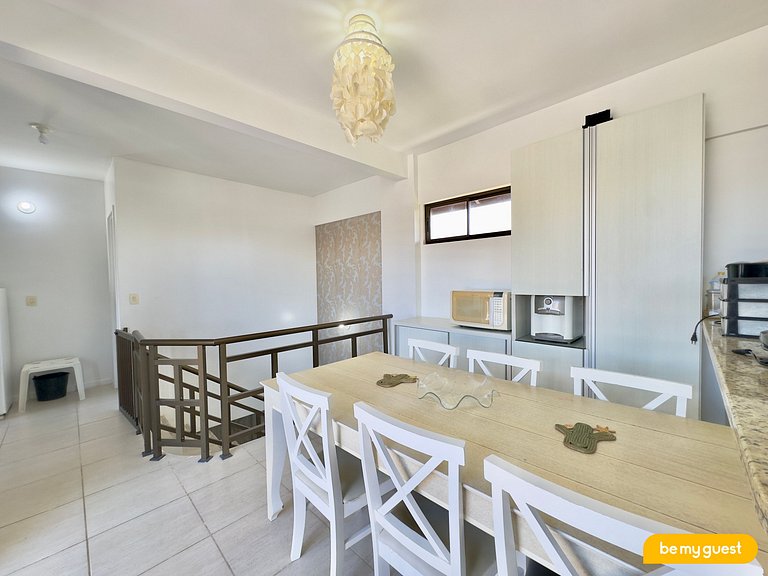 Cobertura Duplex com Banheira e Vista Mar