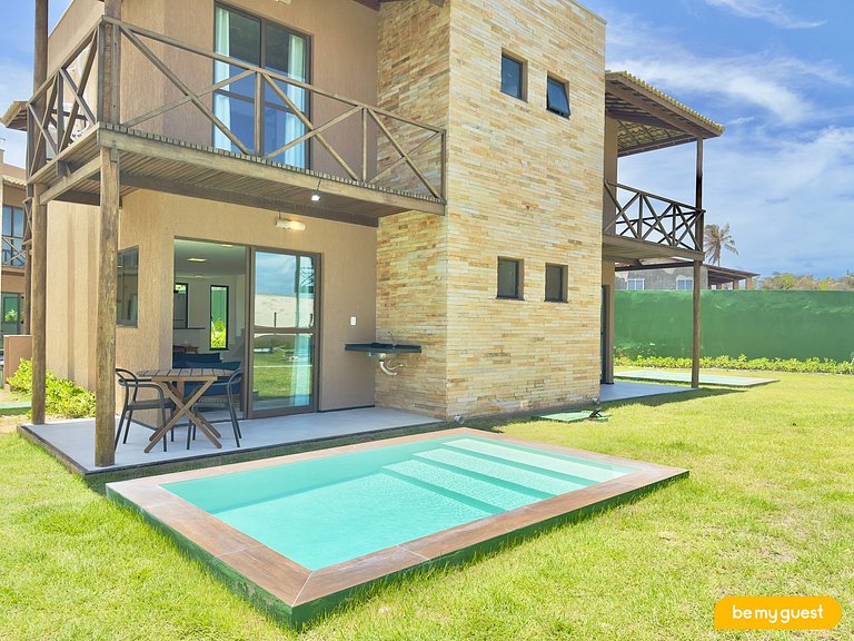 Duplex frente-mar com piscina privativa