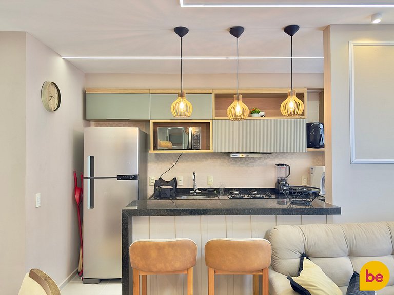 Apartamento novo de 2 Quartos com Vista Mar