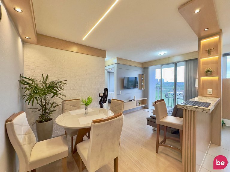 Lindo e completo apartamento com vista mar