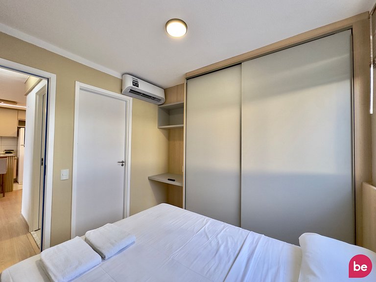 Lindo e completo apartamento com vista mar