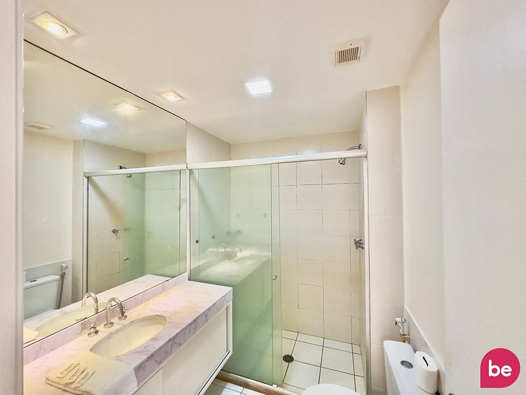 Apartamento completo com vista mar no Beach Living