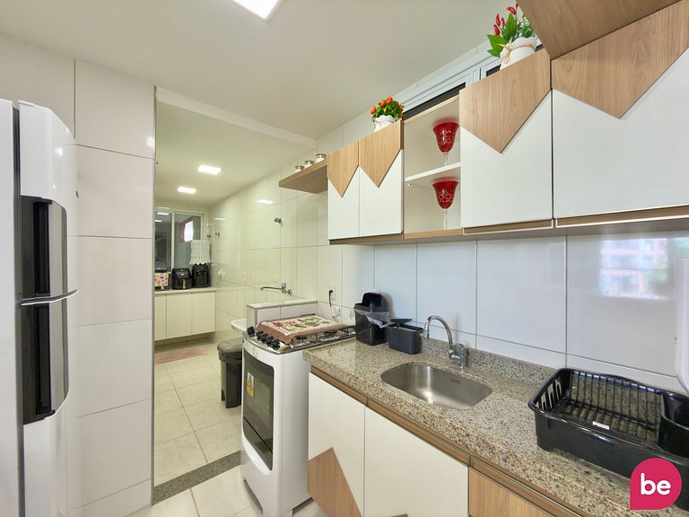 Apto ideal ao lado do Beach Park, por Be My Guest