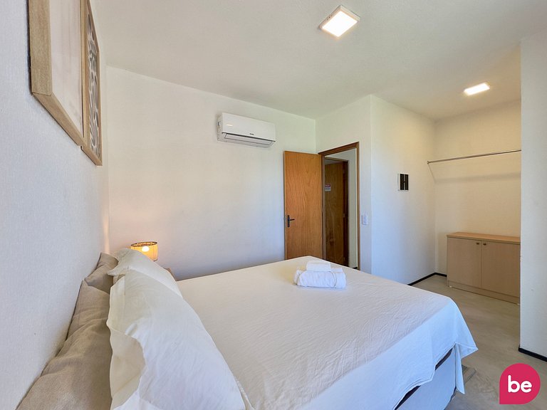 Duplex Pé na Areia com Piscina Privativa