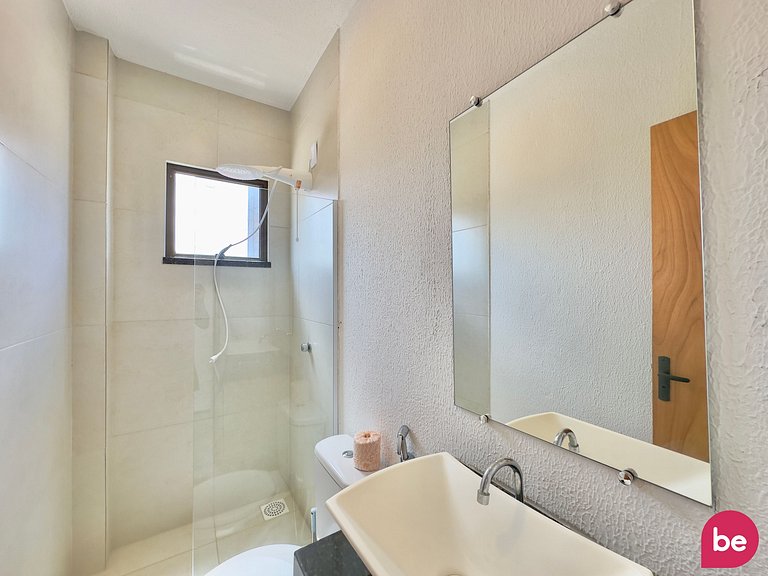 Duplex Frente-Mar com Piscina Privativa