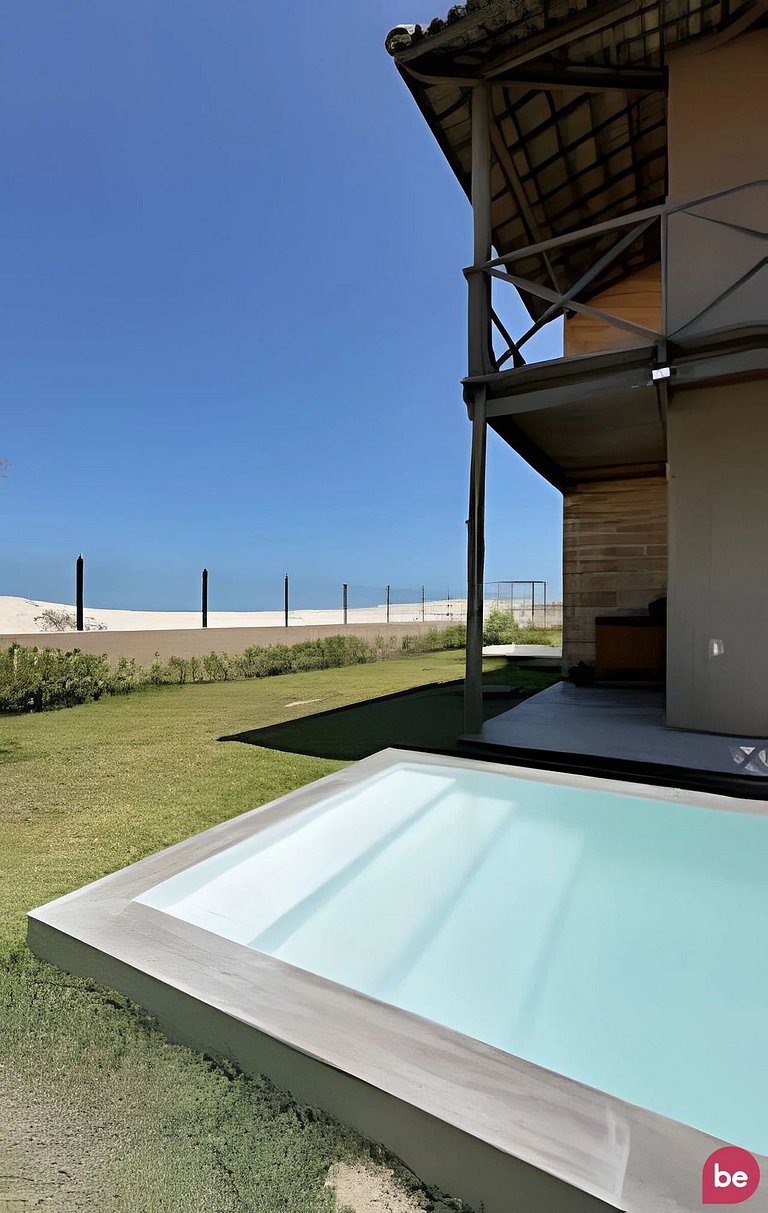 Duplex Frente-Mar com Piscina Privativa