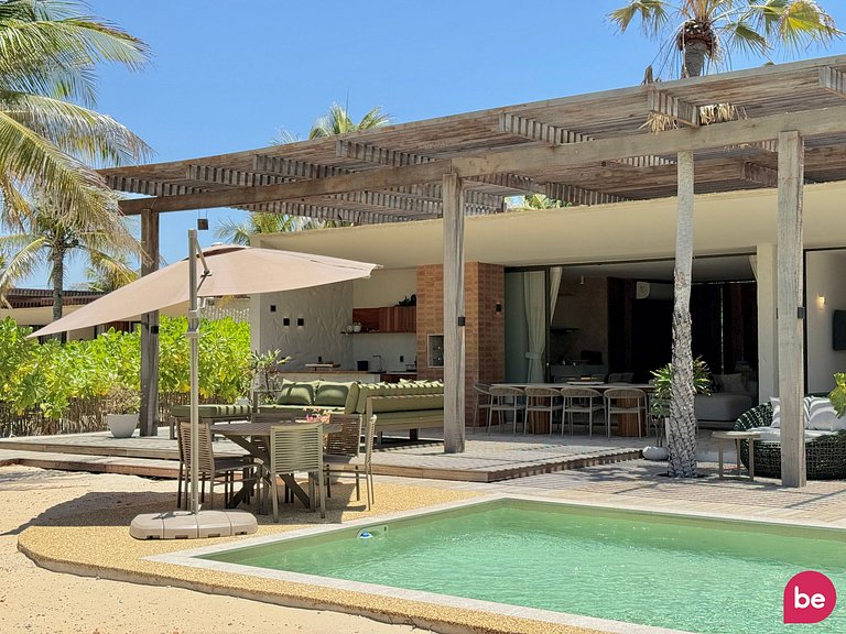 Linda casa de alto padrão em Fortim