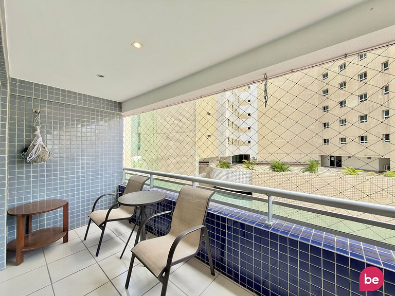 Apartamento de 2 Quartos com Varanda