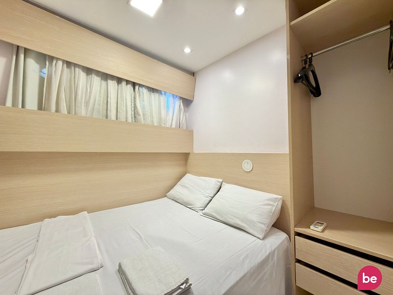 Apartamento de 2 Quartos com Varanda