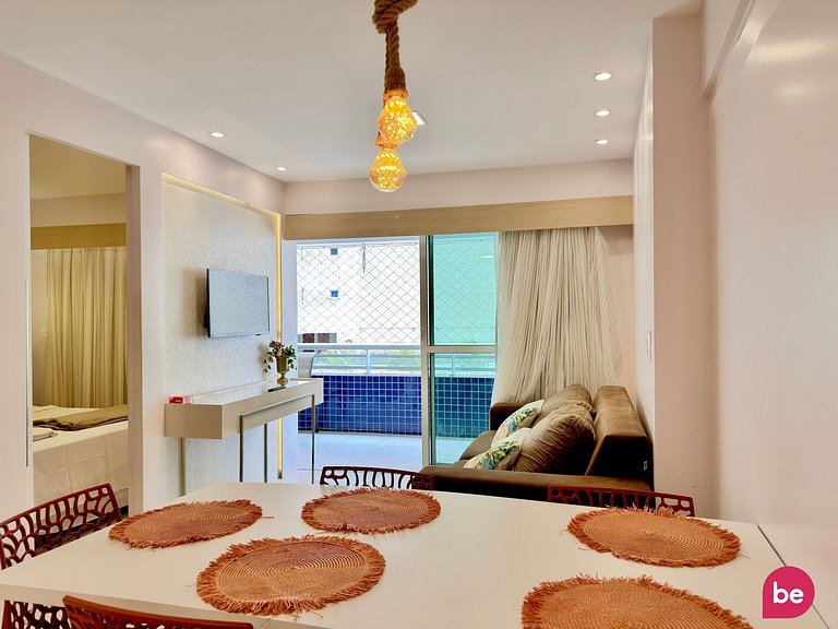 Apartamento de 2 Quartos com Varanda